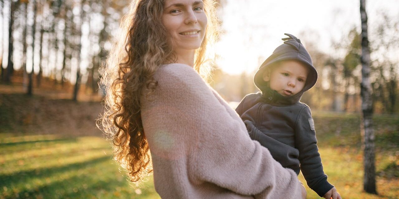 Alimentation Bébé Mois par Mois : Souvenirs Précieux à Noter dans Votre Journal Papier
