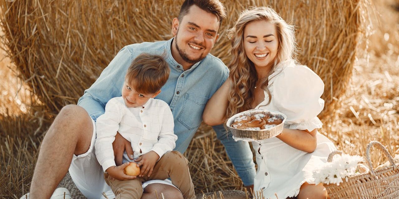 Premier Sourire Bébé : Capturez-le et Recevez-le Chaque Mois dans Votre Journal