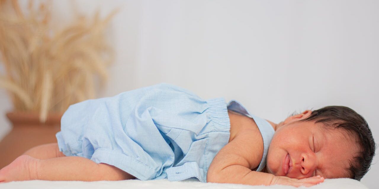 Souvenirs Enfant : Passez de l’App au Journal Papier pour un Album Familial Complet