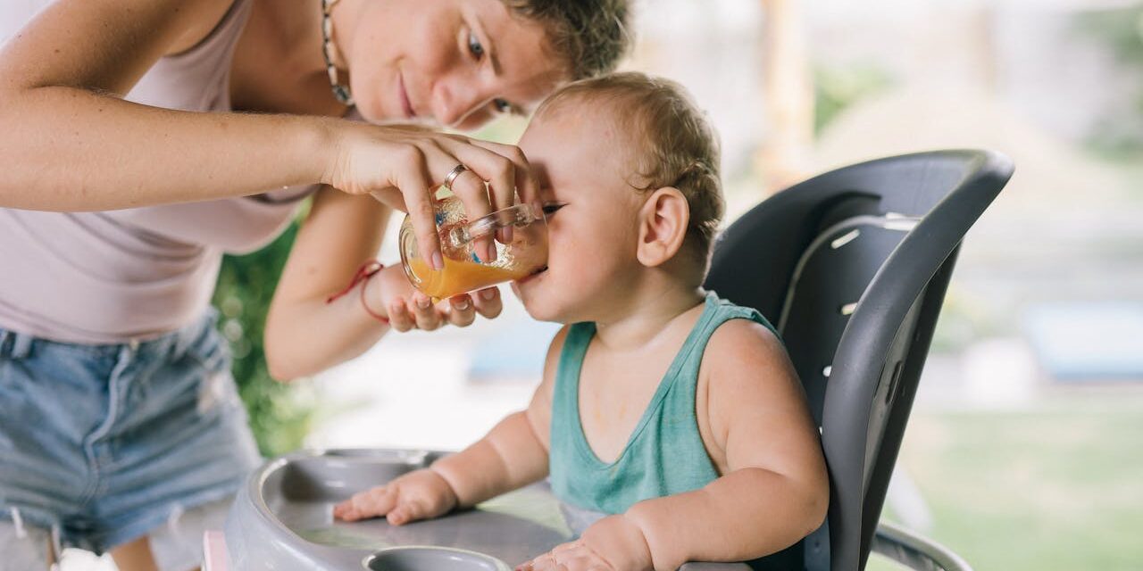 Constipation Bébé Alimentation : Aliments Laxatifs Naturels + Solutions
