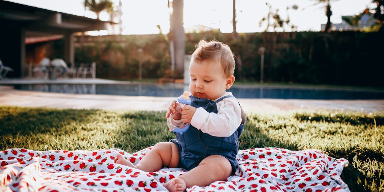 Diversification DME Bébé : Guide + Photos des Premiers Morceaux dans l’App