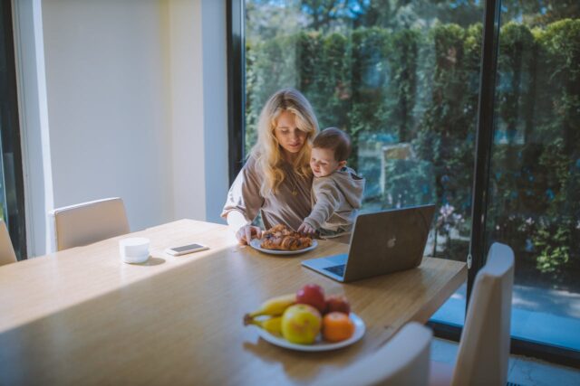 repas bébé fait maison vs commercial-baby journal