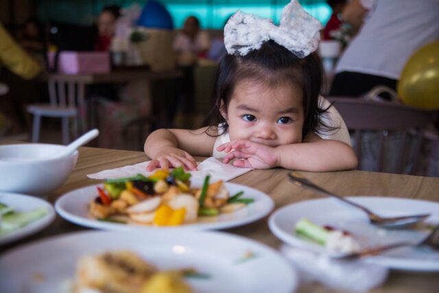 repas bébé restaurant-baby journal