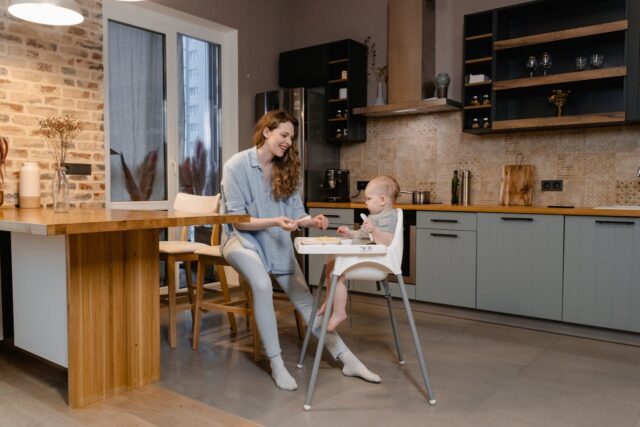 bébé refuses manger aliments-baby journal