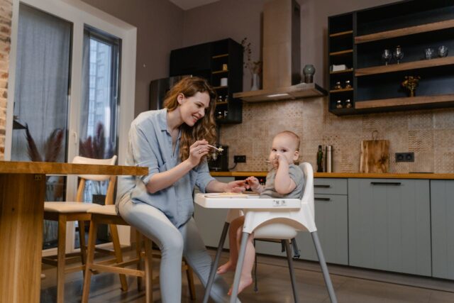 bébé refuses manger aliments-baby journal