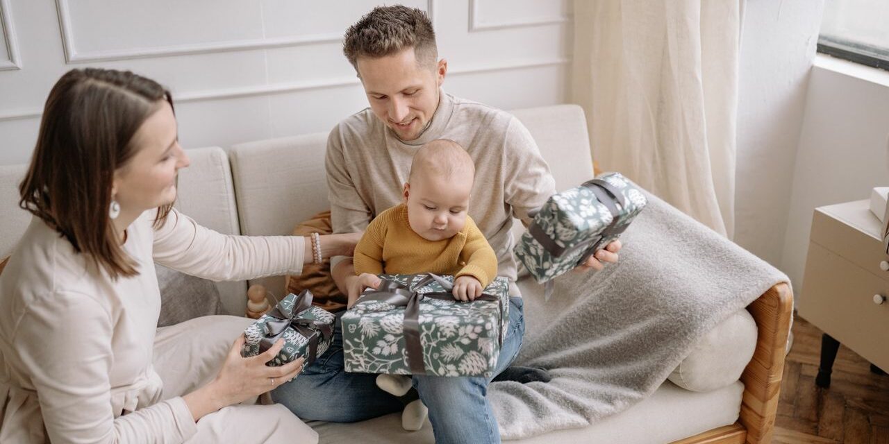 25 Idées de Cadeaux de Naissance Personnalisés