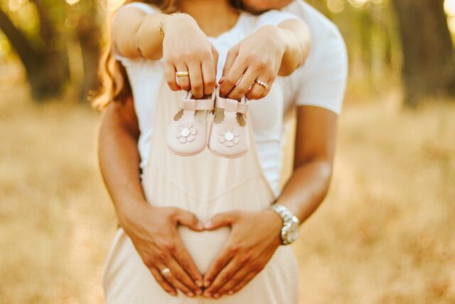 comment annoncer prénom bébé-baby journal