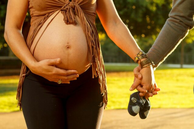comment annoncer prénom bébé-baby journal