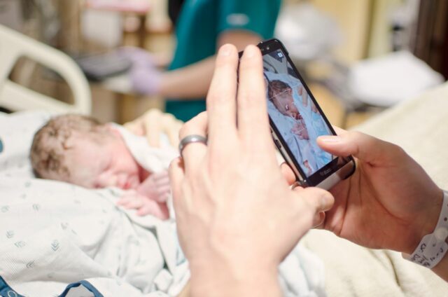comparatif application photo bébé-baby journal