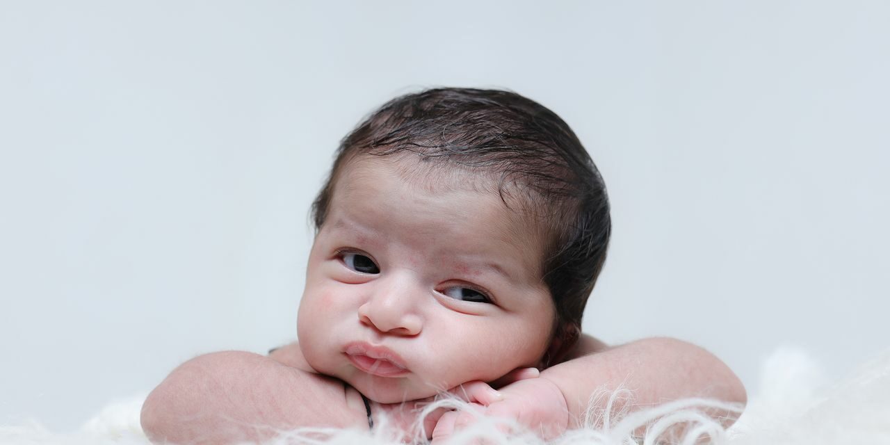 Développement Bébé 1 Mois : Ce Qui Change Chaque Jour