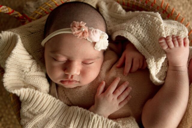 premiers jours bébé maison-baby journal