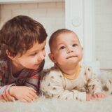 relation frère sœur bébé-baby journal