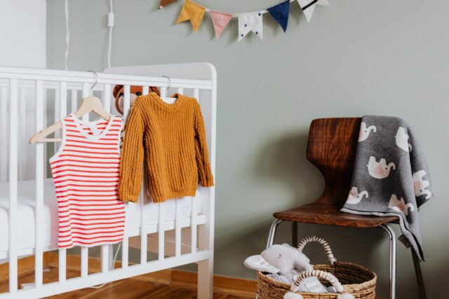 chambre bébé aménager sécurité-baby journal