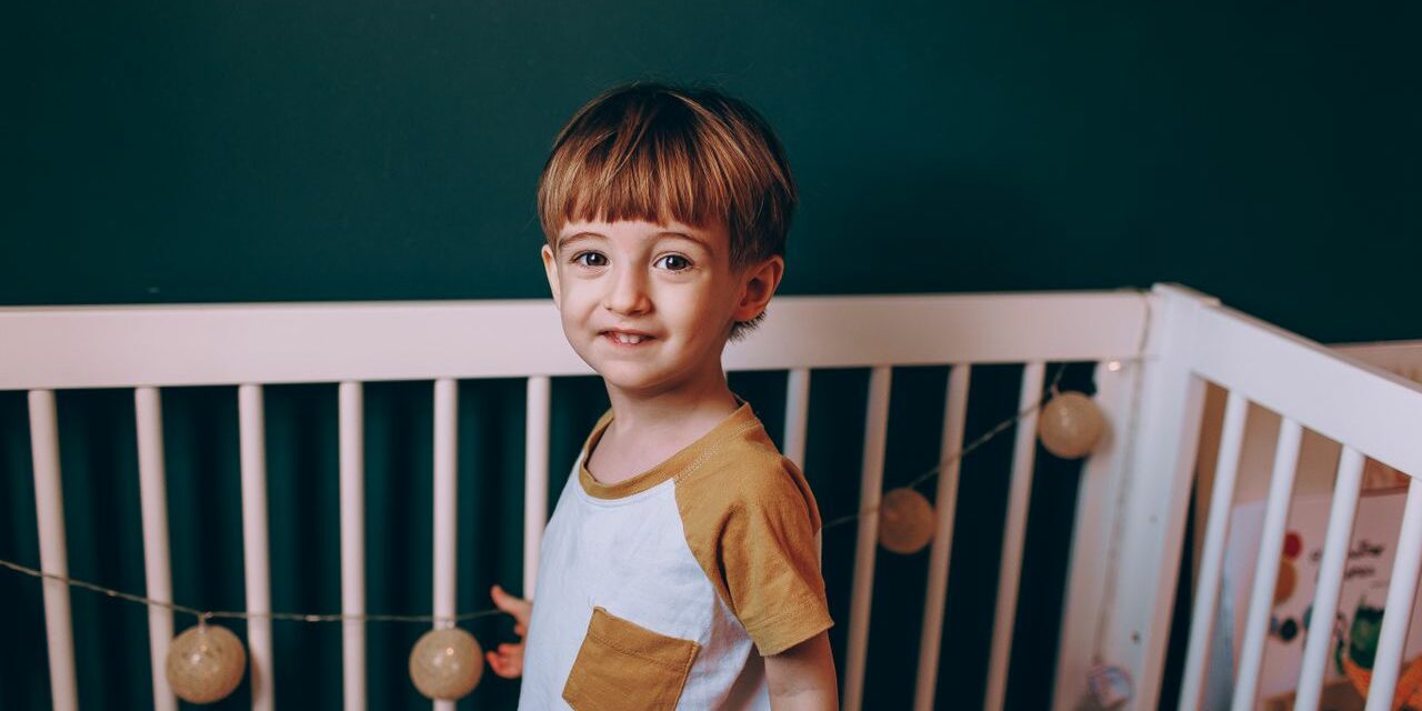 Jalousie de l&rsquo;Aîné à l&rsquo;Arrivée du Bébé : Comment l&rsquo;Accompagner