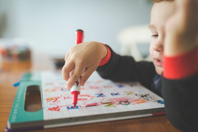 lettre future toi enfant écrire-baby journal