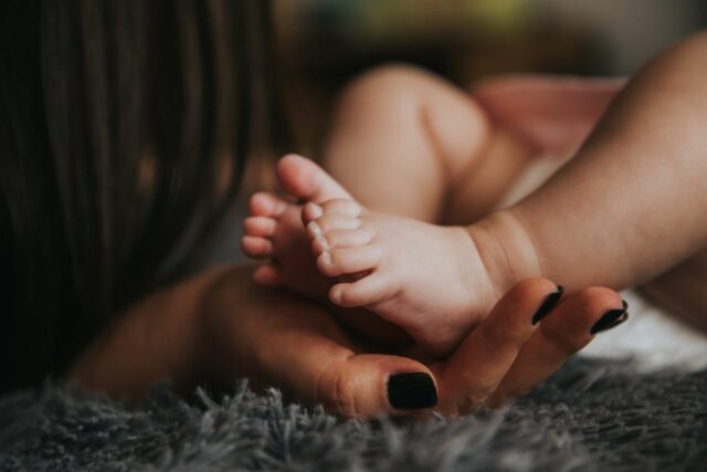 ostéopathe bébé quand consulter-baby journal