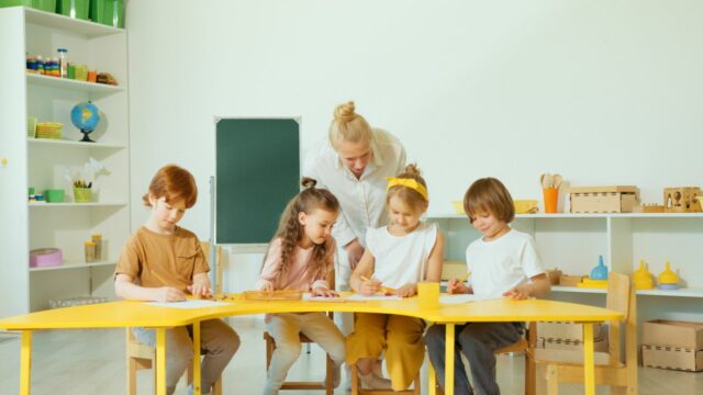 trouver assistante maternelle-baby journal