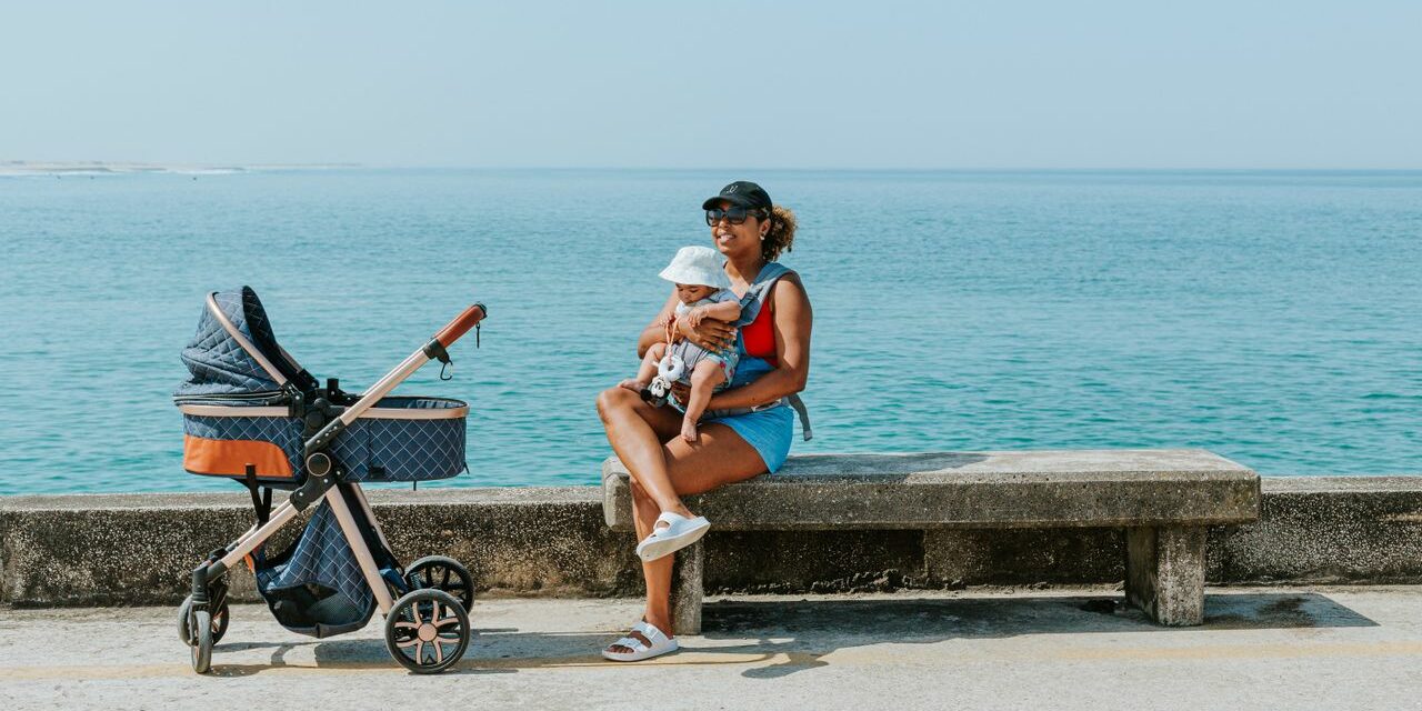 Premier Noël de Bébé : Comment le Rendre Magique et Le Garder en Mémoire