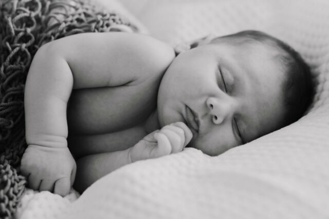 PMI consultation bébé-baby journal