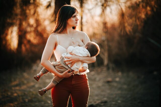 allaitement positions conseils-baby journal