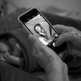 application partage photos famille-baby journal