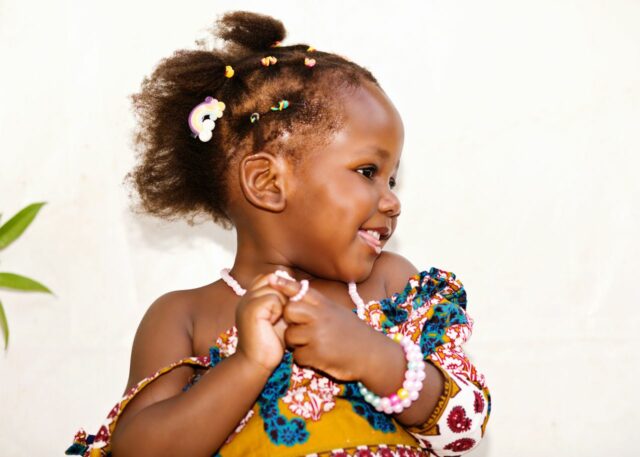 bijou cheveux bébé-baby journal