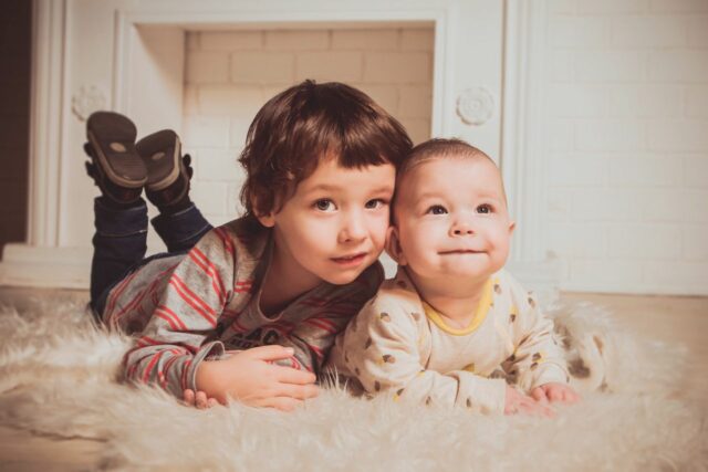 comparaison enfants développement-baby journal