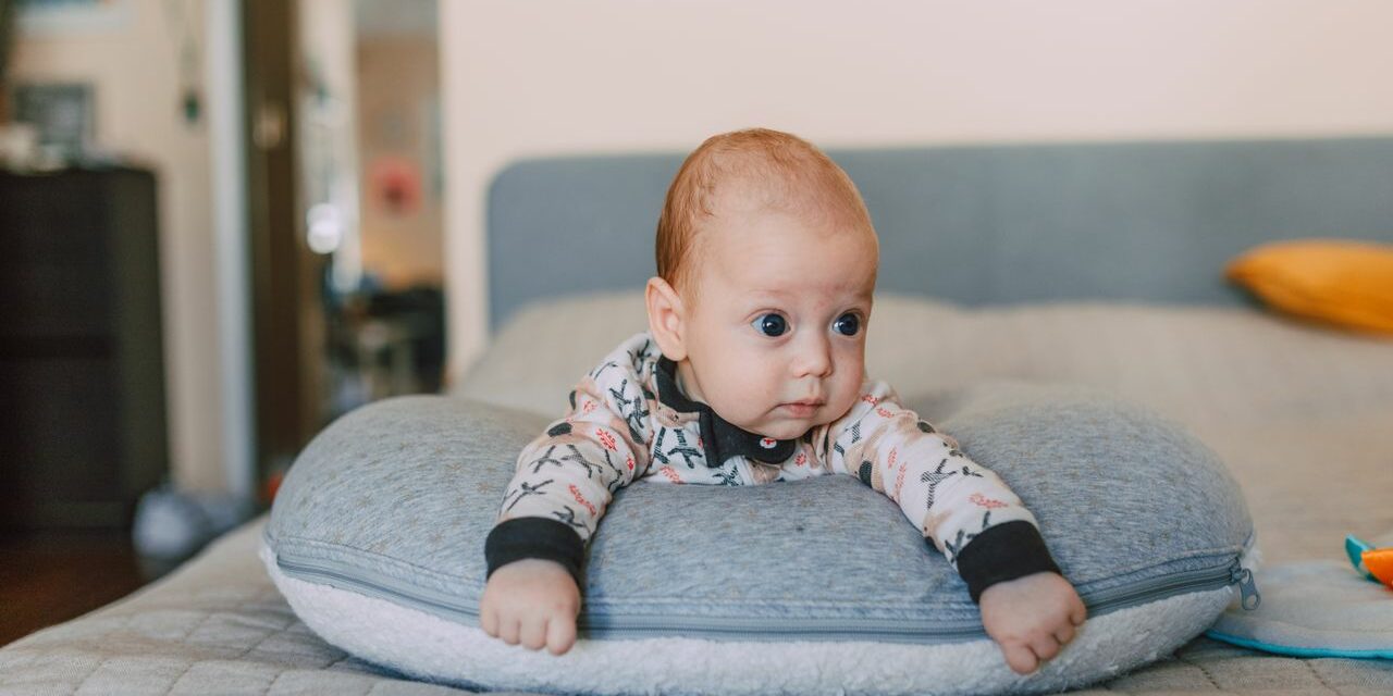 Coussin d&rsquo;Allaitement : Lequel Choisir et Comment l&rsquo;Utiliser