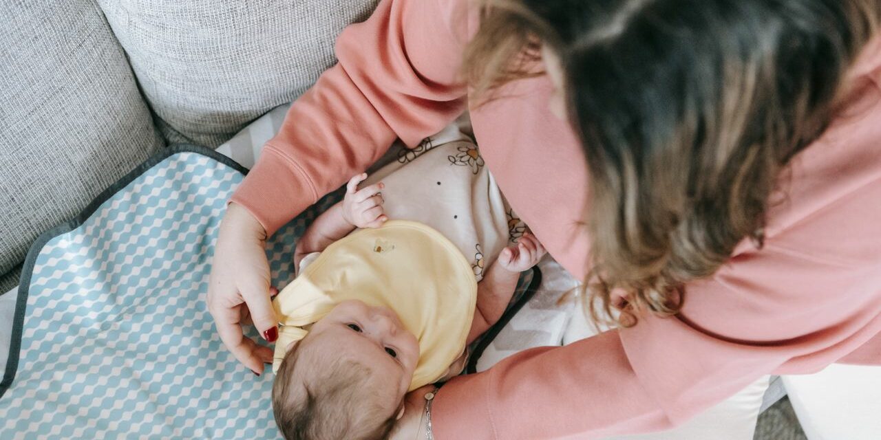 Premiers Signes d&rsquo;Autisme chez le Bébé : Ce que les Parents Doivent Savoir
