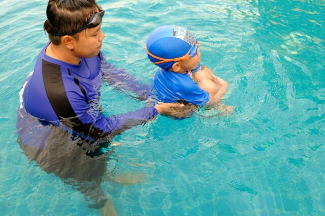 natation bébé premier cours-baby journal