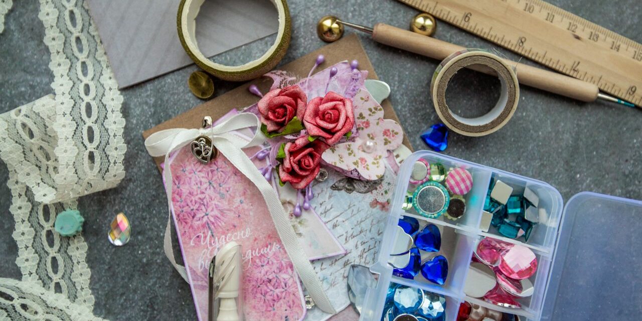 Scrapbooking pour Bébé : Débuter Facilement ses Albums Souvenirs