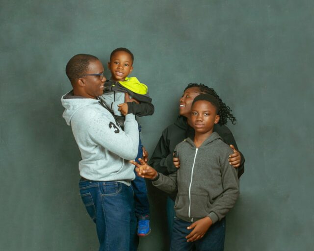 whatsapp groupe famille photos-baby journal