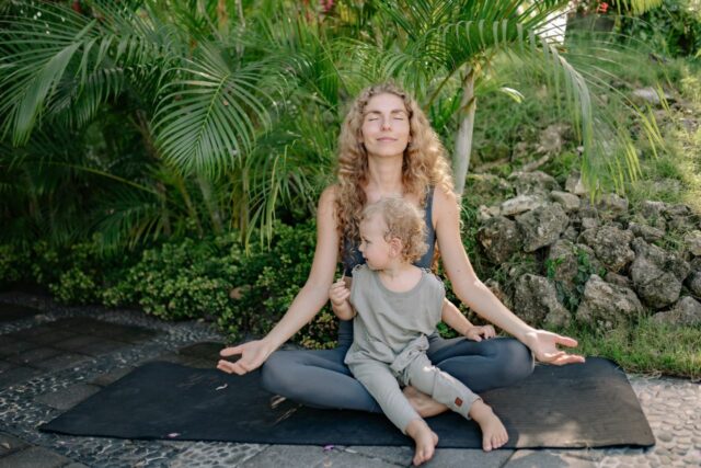 yoga bébé parent cours-baby journal