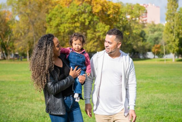 LSF langue des signes bébé parents-Baby journal