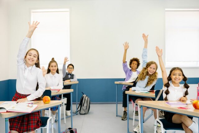 assurance scolaire enfant-Baby journal
