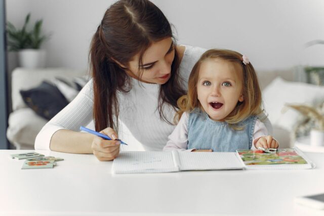 bébé 4 ans rentrée école préparation-baby journal