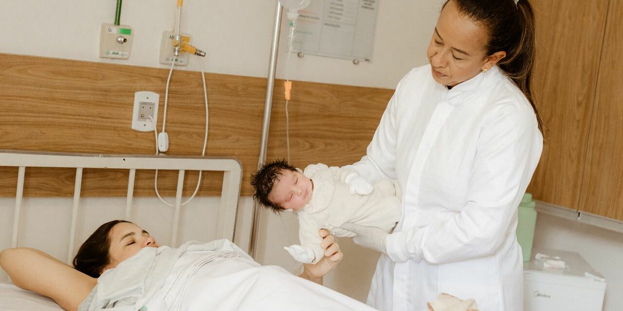 Cicatrice de Césarienne : Soins Quotidiens et Récupération Complète