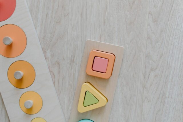jouets Montessori bébé liste-Baby journal