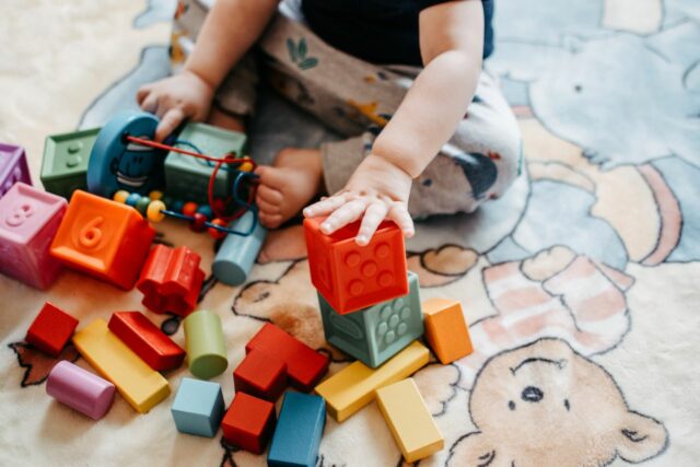 jouets éveil cerveau bébé-Baby journal