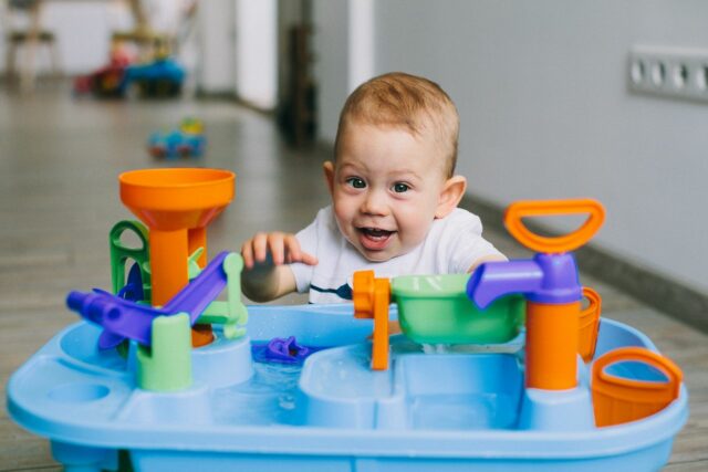 jouets éveil cerveau bébé-Baby journal