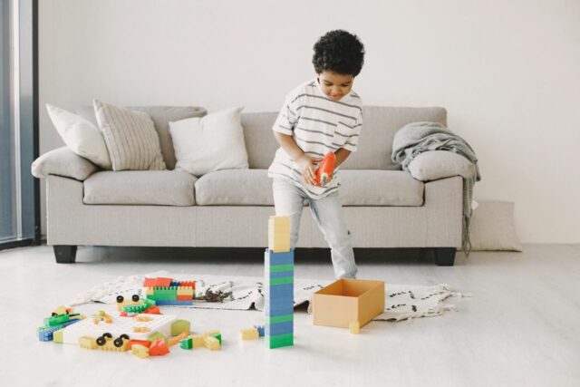 minimalisme jouets enfant-Baby journal