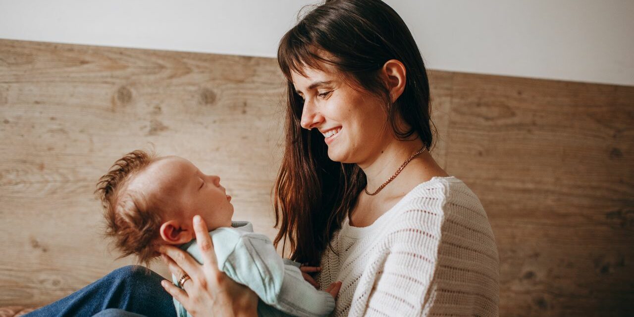 Temps Partiel Après Bébé : Démarches et Impact sur le Salaire