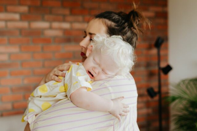syndrome bébé secoué prévention-Baby journal