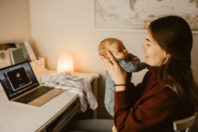 télétravail avec bébé à la maison-Baby journal