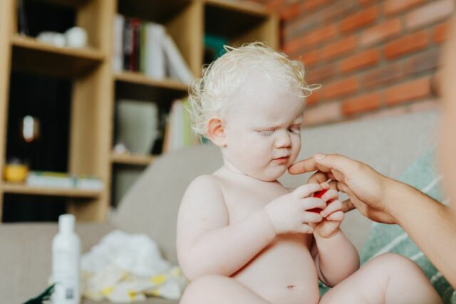 vitamine D bébé dosage donner-Baby journal