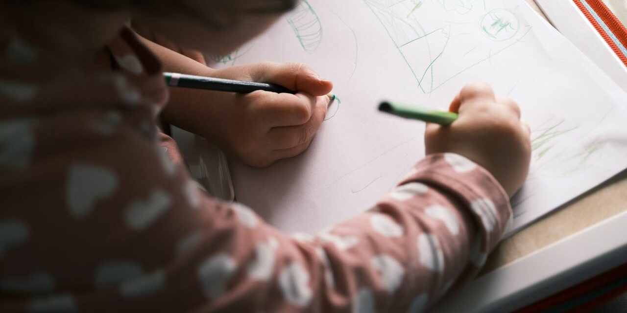25 Activités pour un Enfant de 4 Ans à Faire à la Maison