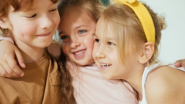 enfant à besoins particuliers fratrie-Baby journal