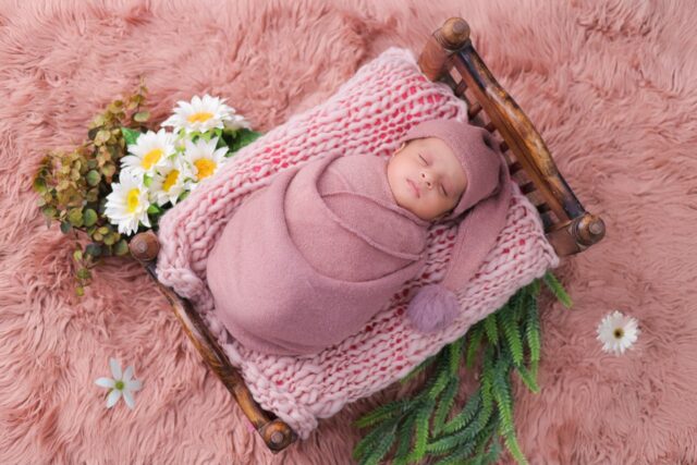 fêter premier mois bébé tradition-Baby journal