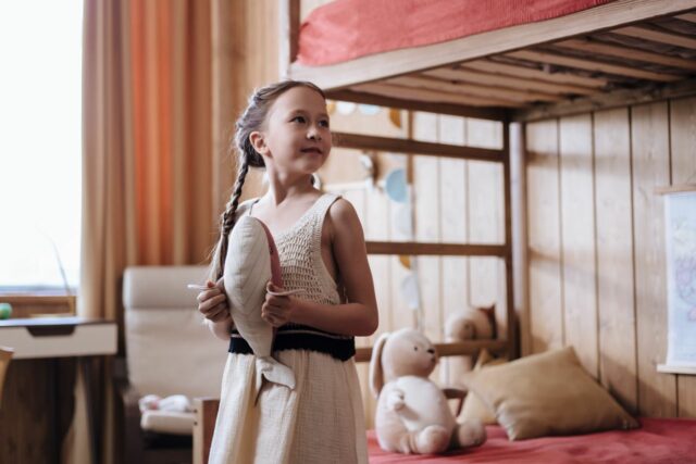 lit cabane enfant 2 ans transition-Baby journal