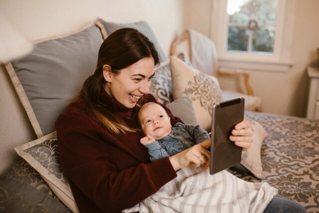 montage vidéo souvenir bébé app-Baby journal